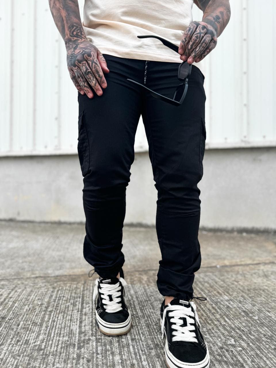 Slim Fit Cargo Trouser-Black